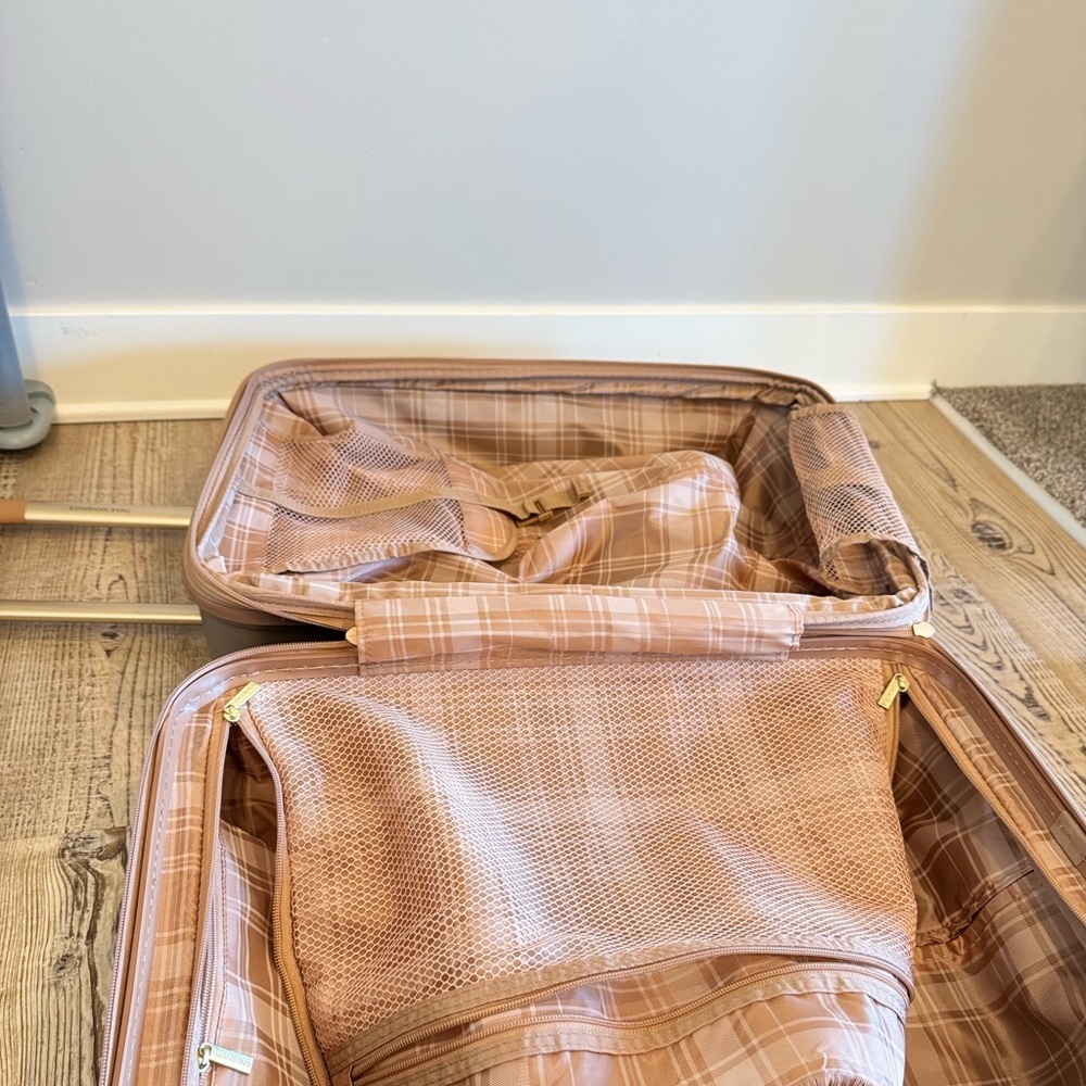 London Fog Regent large check in Expandable Spinner Suitcase travel bag 29 - Picture 6 of 15